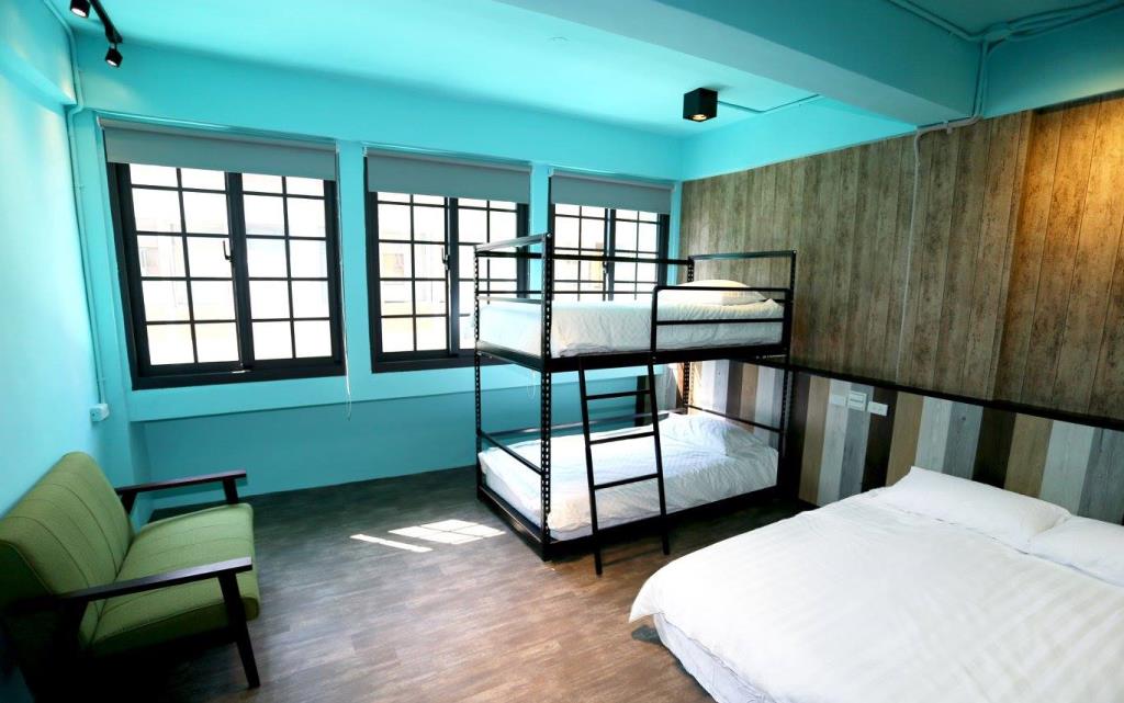 輕停文旅(LIGHT STAY)