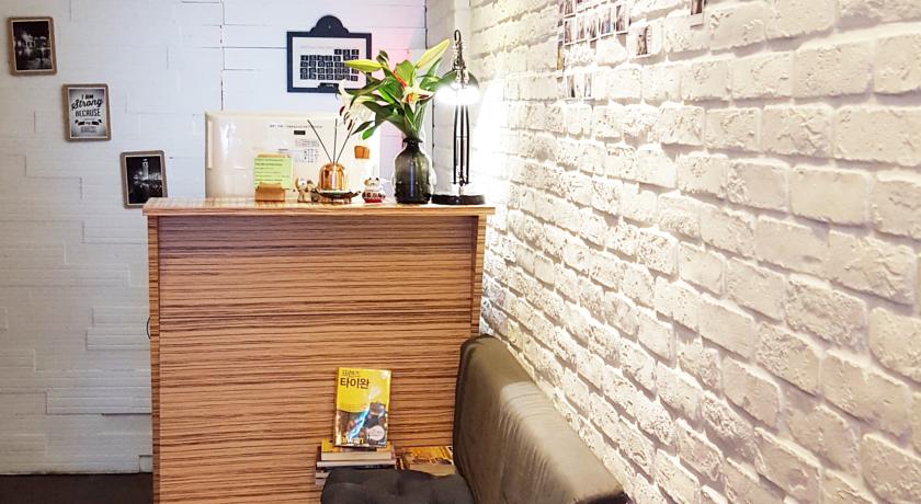 落腳台北(a SIMPLE PLACE Ximending TAIPEI)