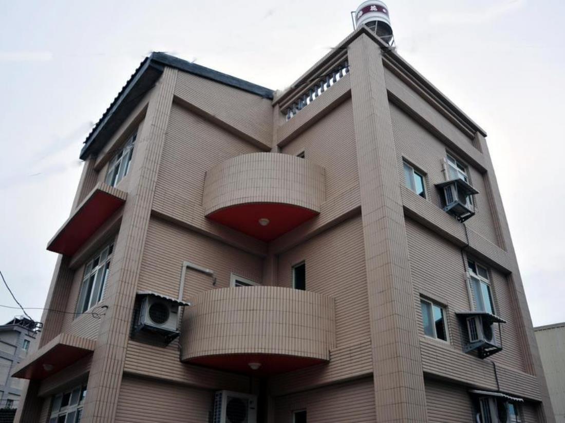 成功民宿(KM Bed and Breakfast)