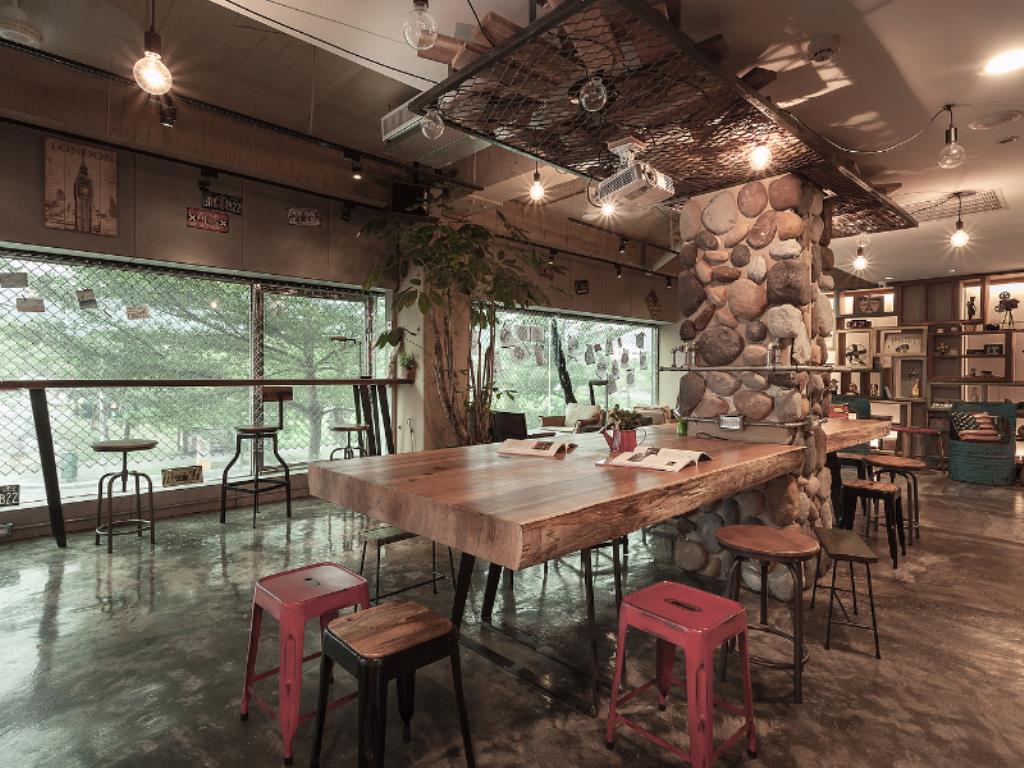 洄瀾窩青年旅舍(Hualien Wow Hostel)