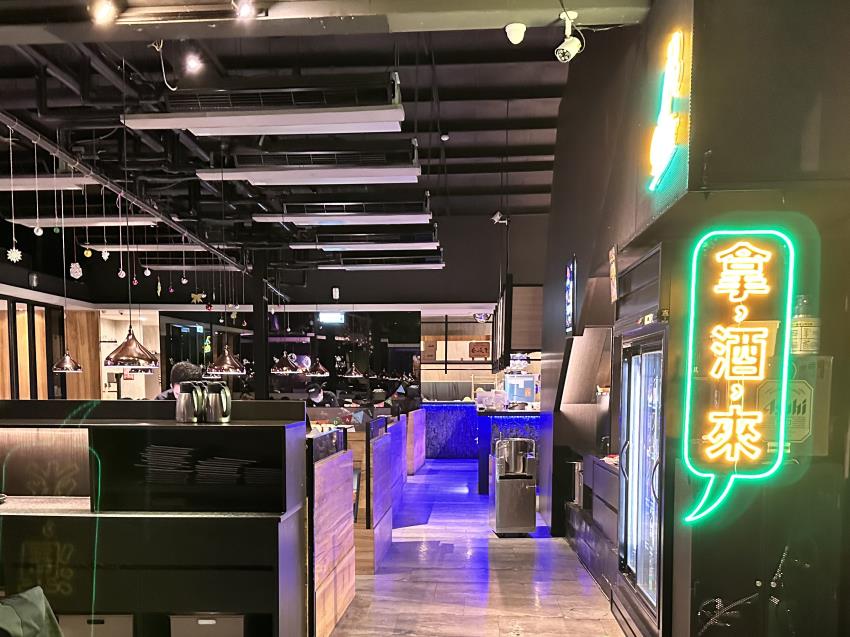 森森燒肉公益店，酒吧風燒肉餐廳，壽星慶生享優惠｜內含菜單｜台中南屯燒肉