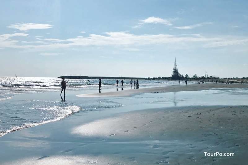 安平漁光島-沙灘玩水、觀夕陽