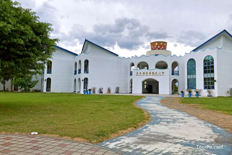 全台最美小學-台東豐源國小，希臘地中海風的浪漫