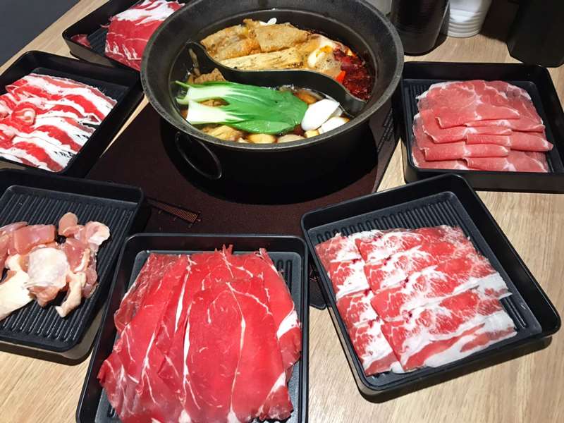 牛比蔥壽喜燒吃到飽-台中廣三SOGO店