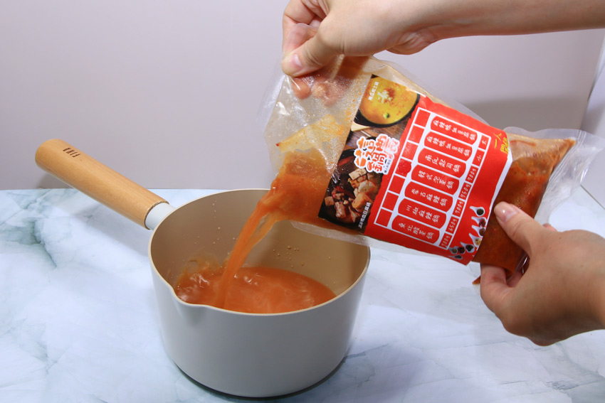 這鍋農一人開鍋湯底，宅在家或露營的料理好物，自煮火鍋方便營養又美味｜火鍋料理包