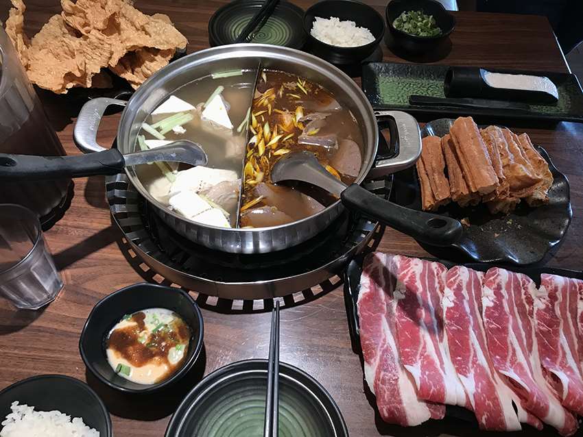 麻辣人家，台中麻辣鍋老字號，名導李安也愛吃｜台中麻辣火鍋