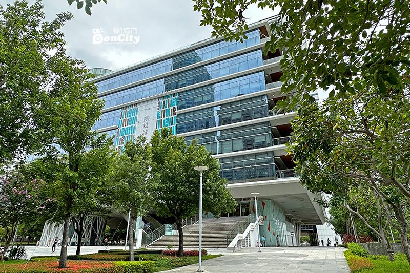 高雄市立圖書館